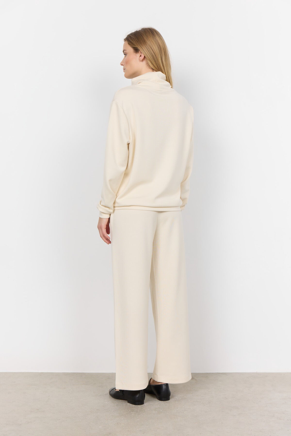 SC-BANU 196 Sweatshirt Creme