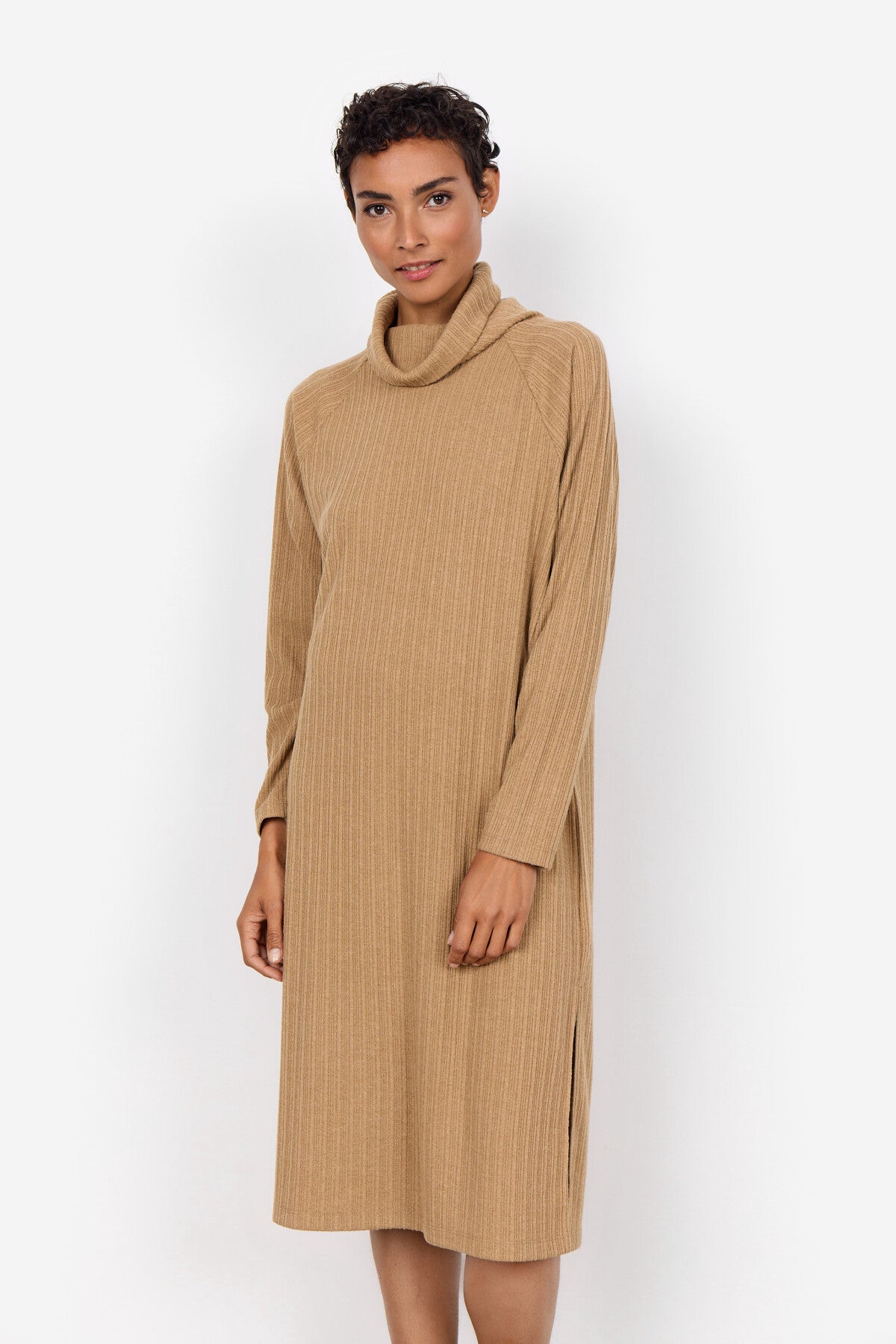 SC-ISEL 3 Kleid Camel