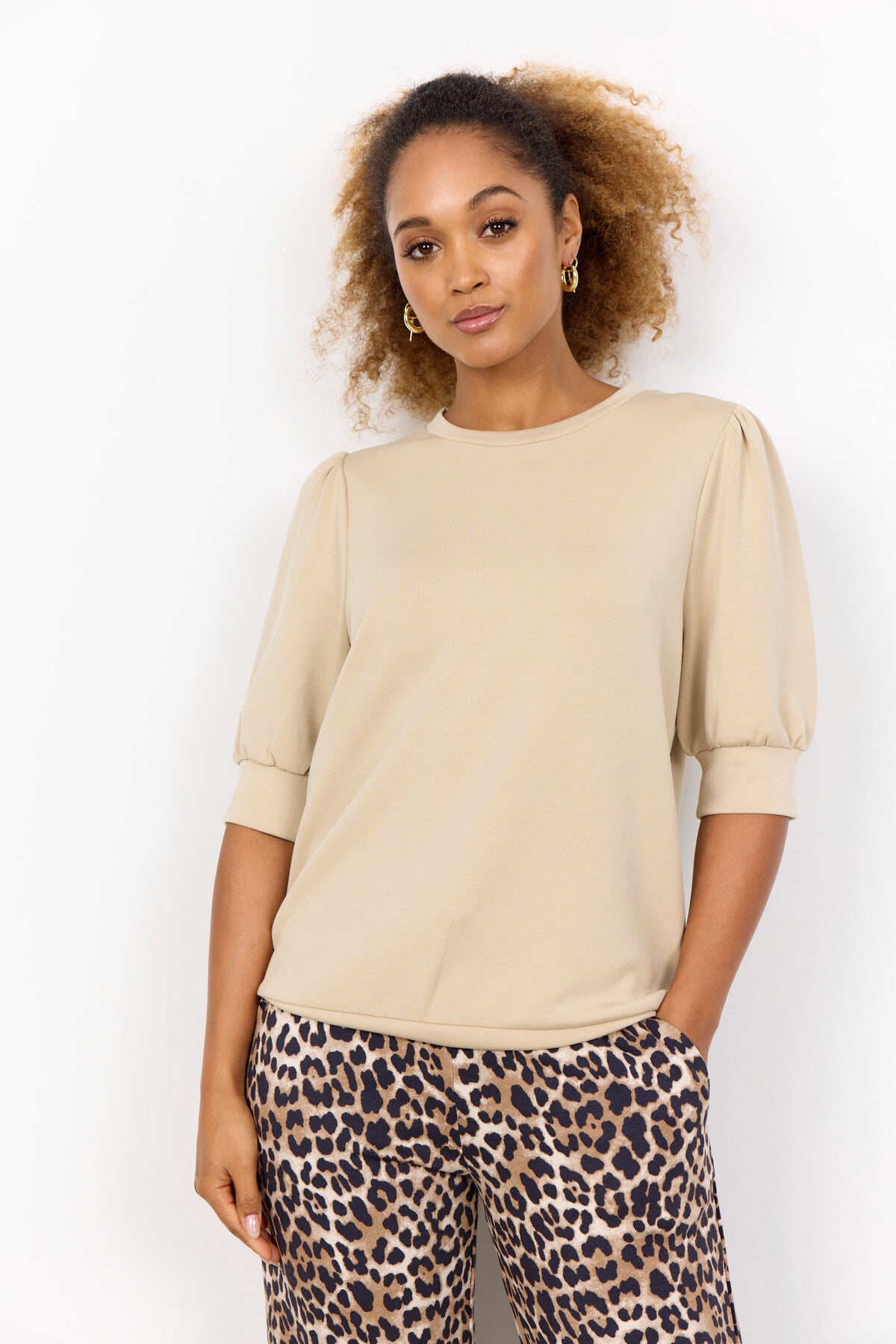 SC-BANU 83 Bluse Sand